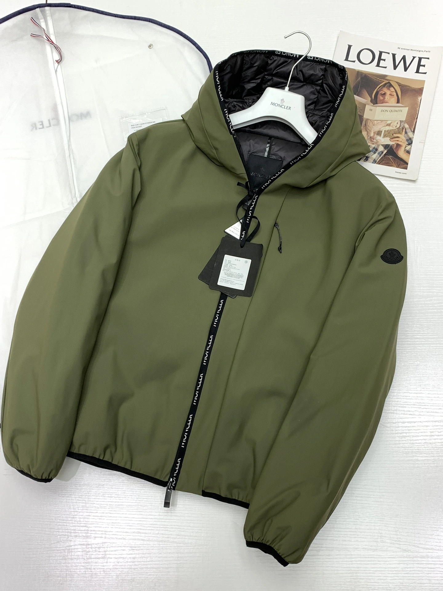 Classic Moncler Down Jackets 145677