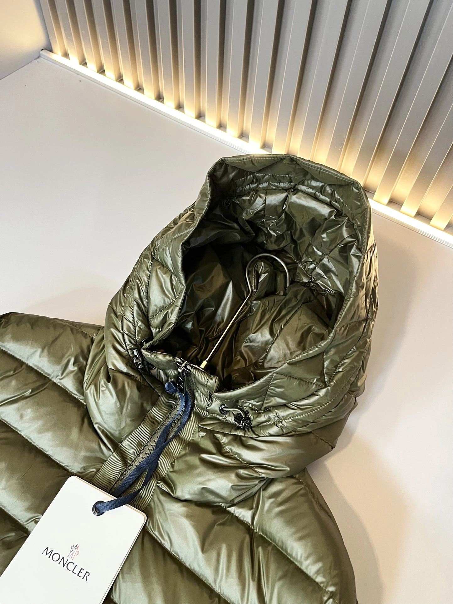 Moncler Down Jackets Attractive 145675