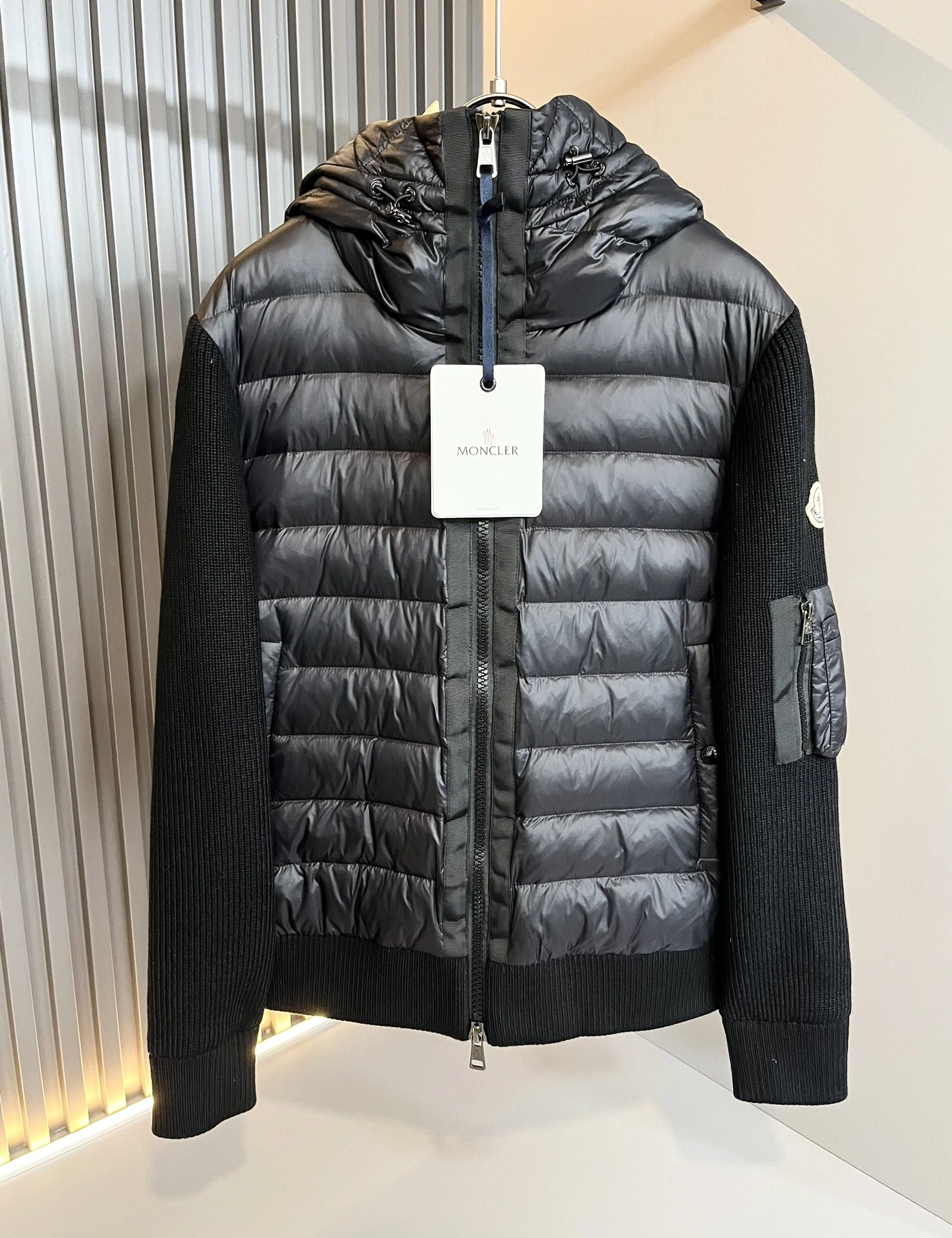 Comfortable Moncler Down Jackets 145652