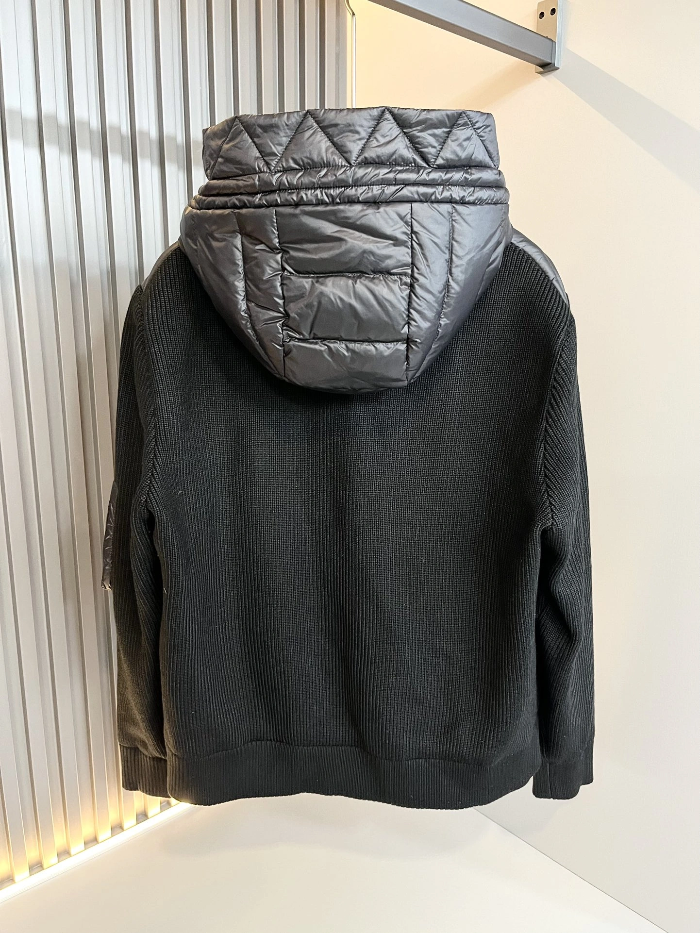 Comfortable Moncler Down Jackets 145652