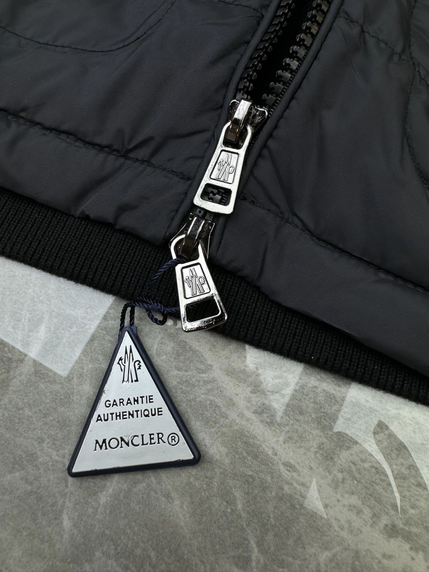 Moncler Down Jackets Stretchable 145671