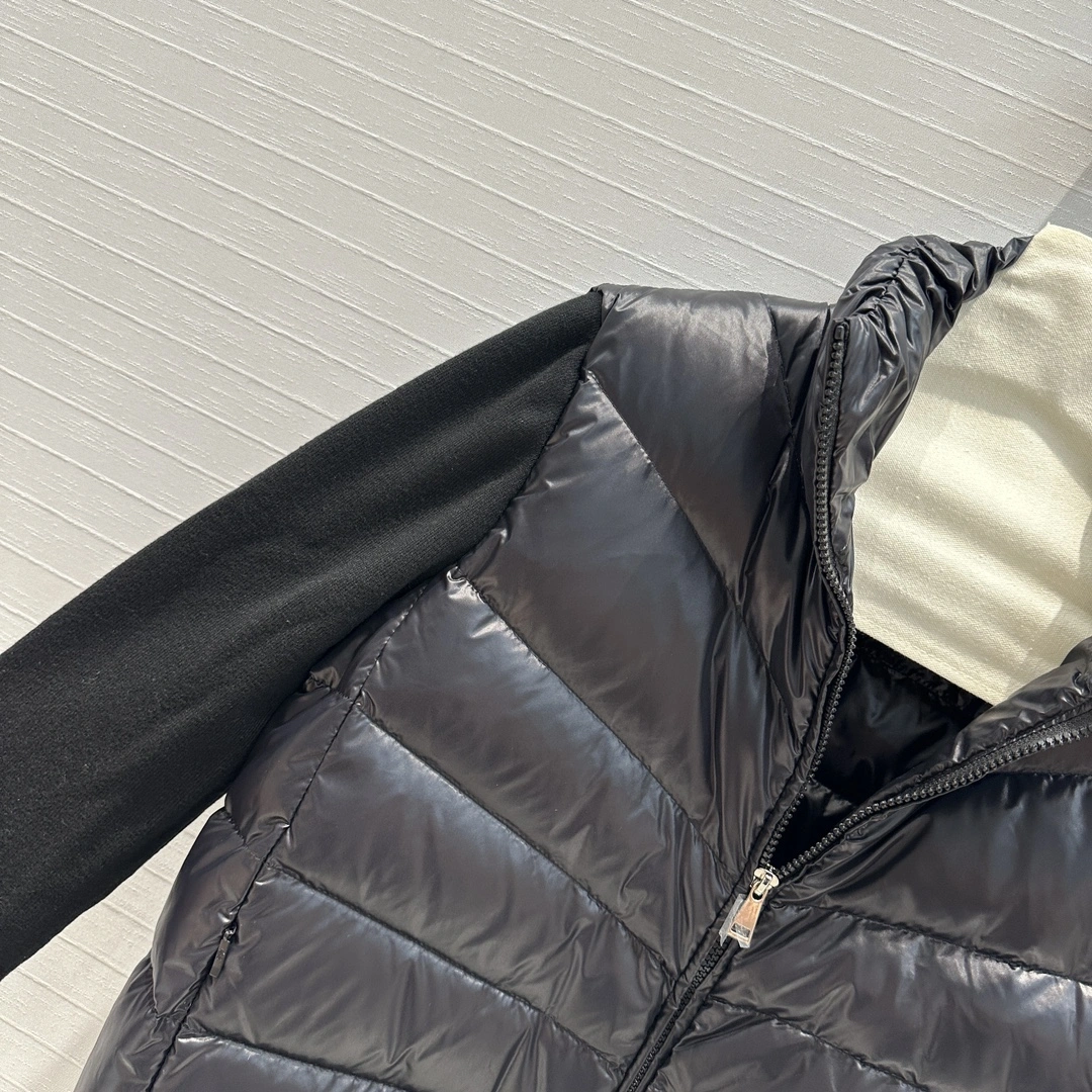 Attractive Moncler Down Jackets 145650