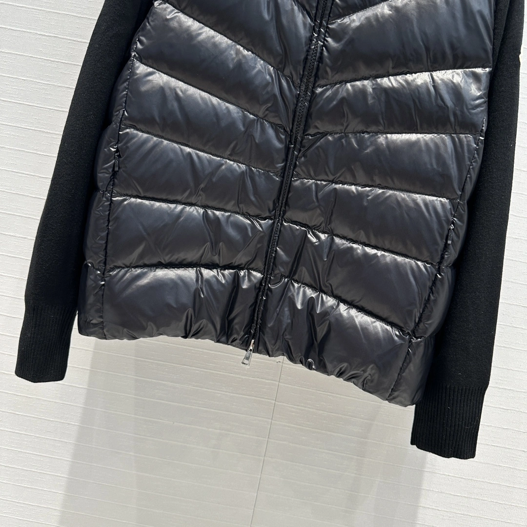 Attractive Moncler Down Jackets 145650