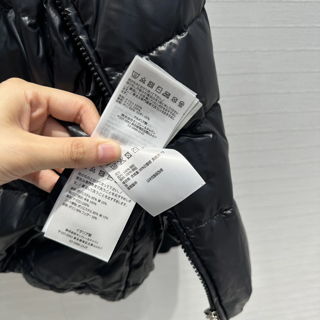 Attractive Moncler Down Jackets 145650