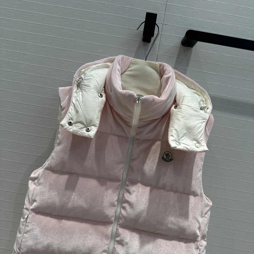 Flexible Moncler Down Jackets 145649