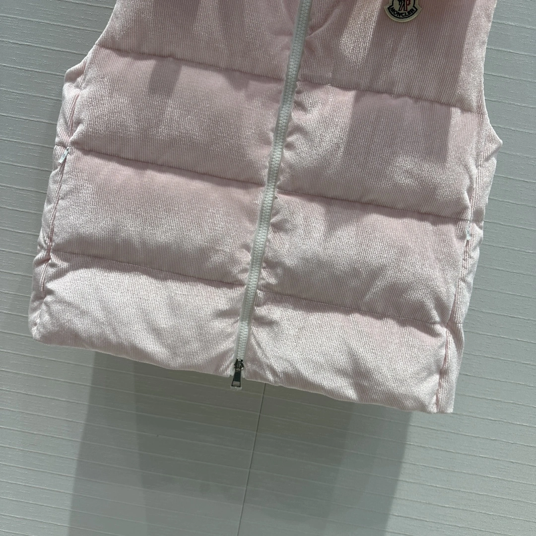 Flexible Moncler Down Jackets 145649