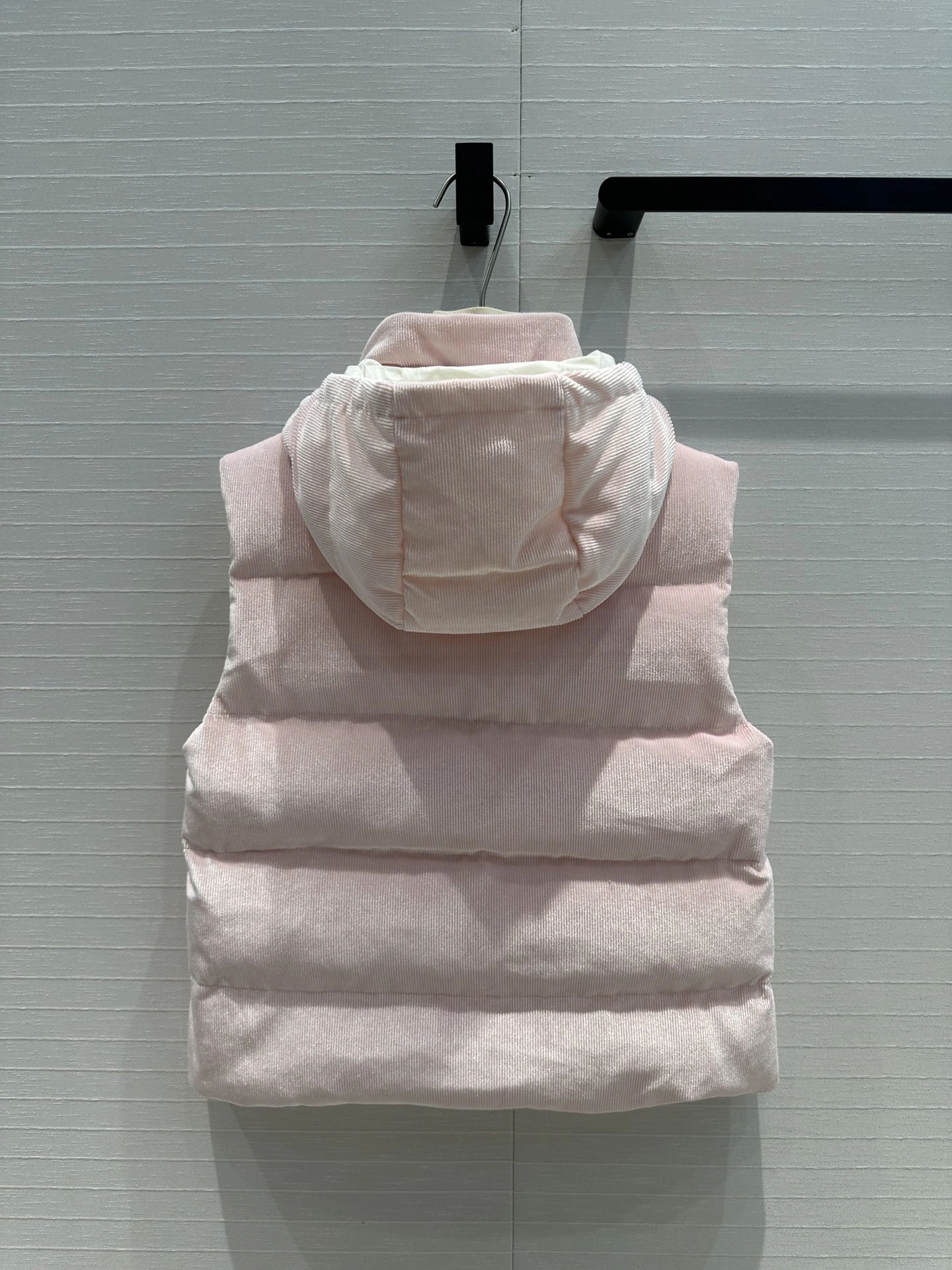 Flexible Moncler Down Jackets 145649