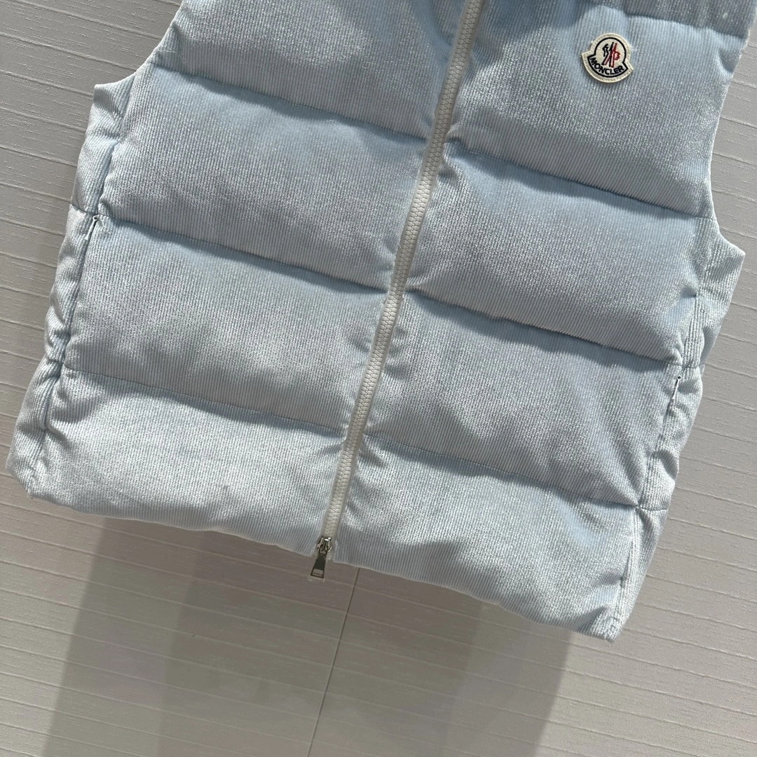Lightweight Moncler Down Jackets 145644