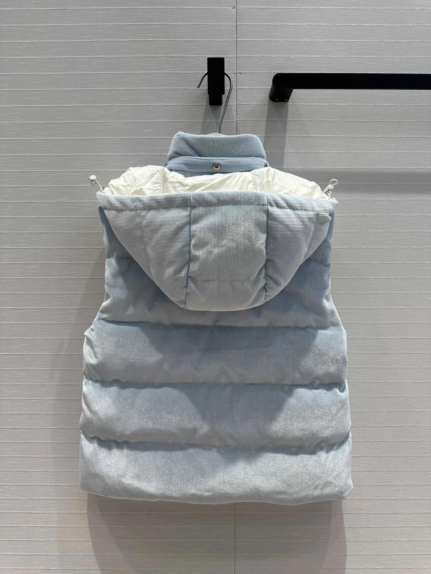 Lightweight Moncler Down Jackets 145644