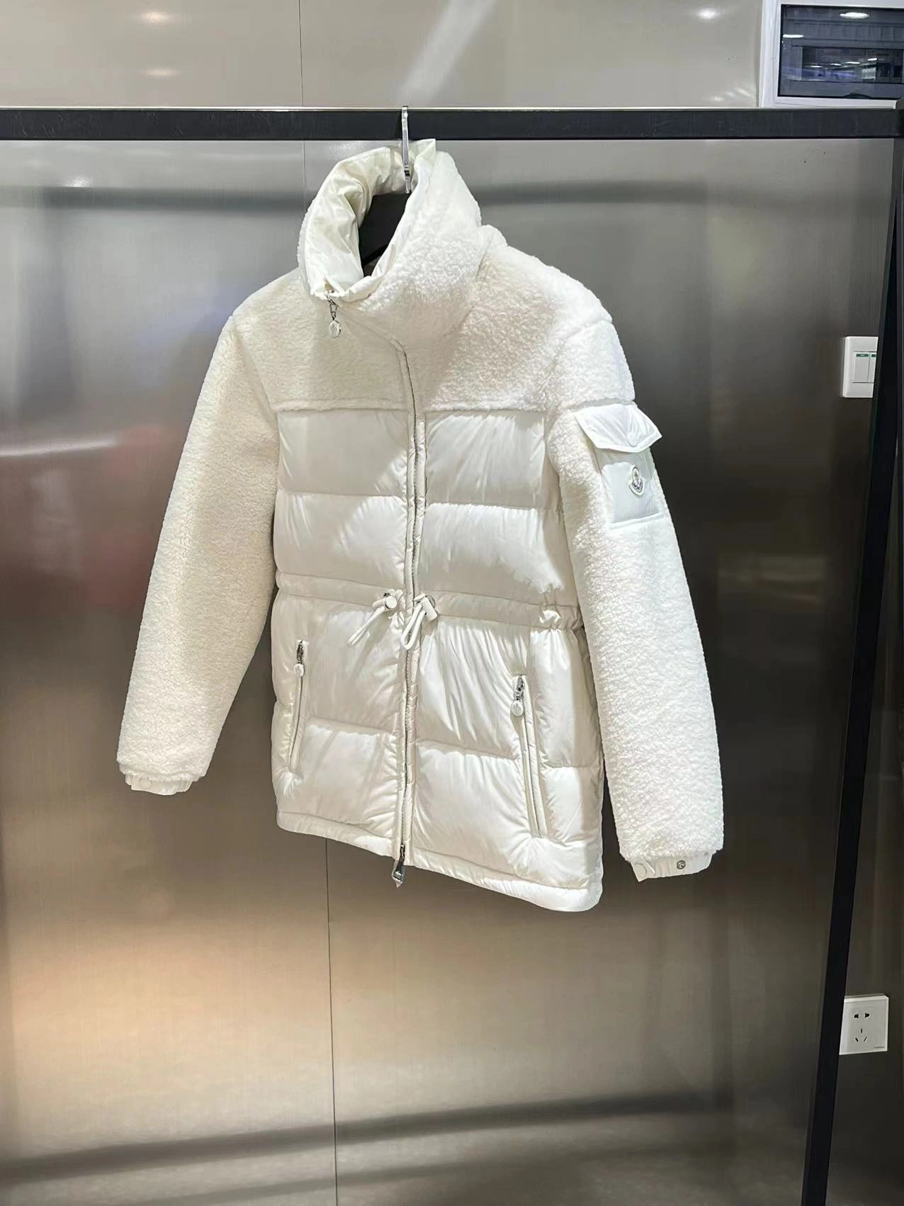 Moncler Down Jackets Comfortable 145645