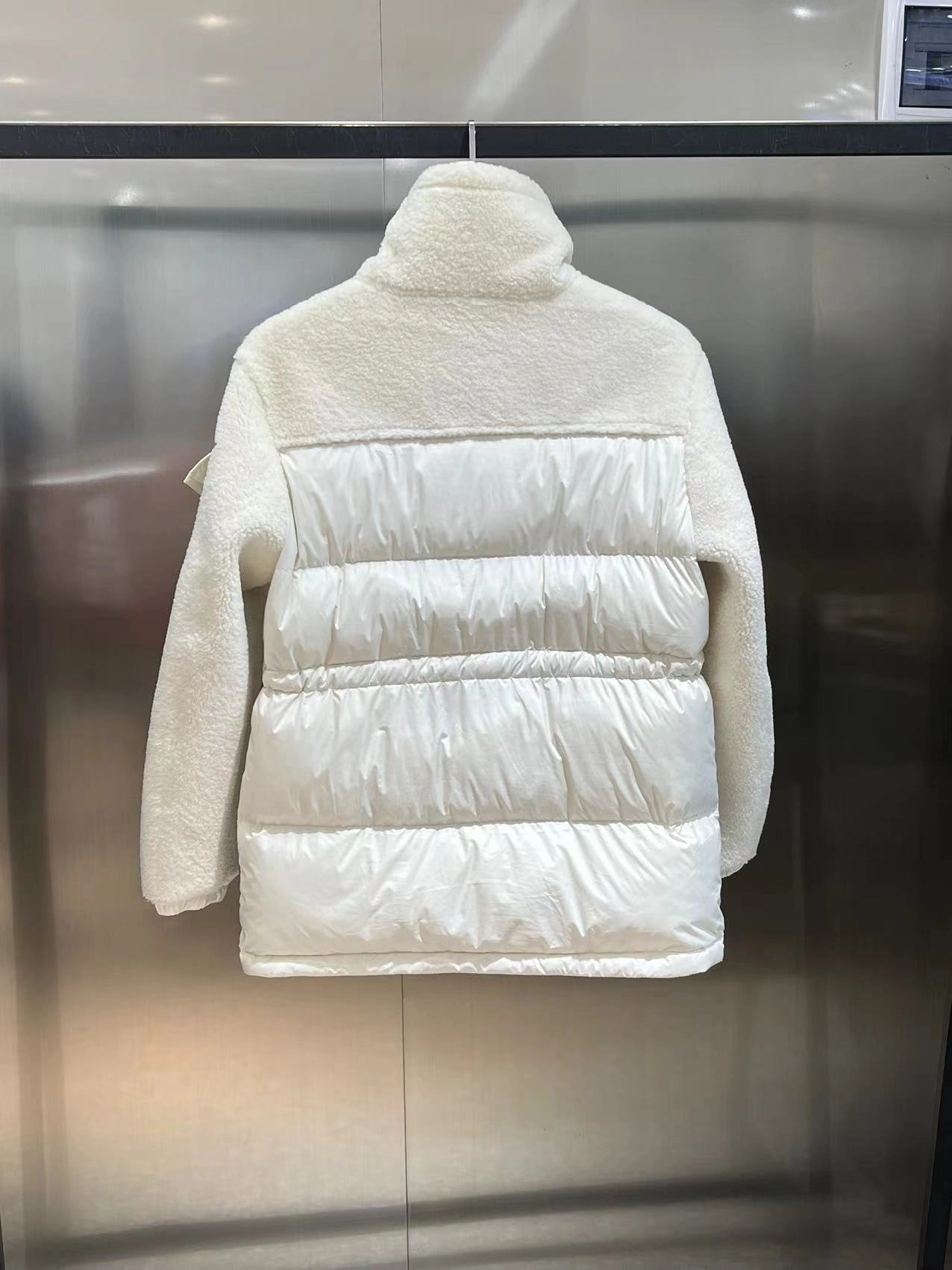 Moncler Down Jackets Comfortable 145645