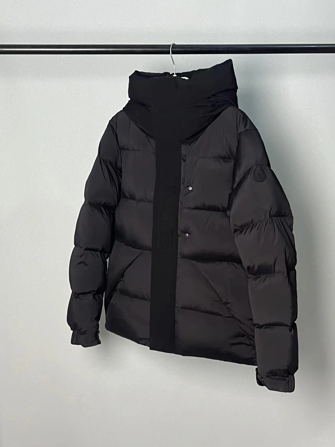 Lightweight Moncler Down Jackets 145643