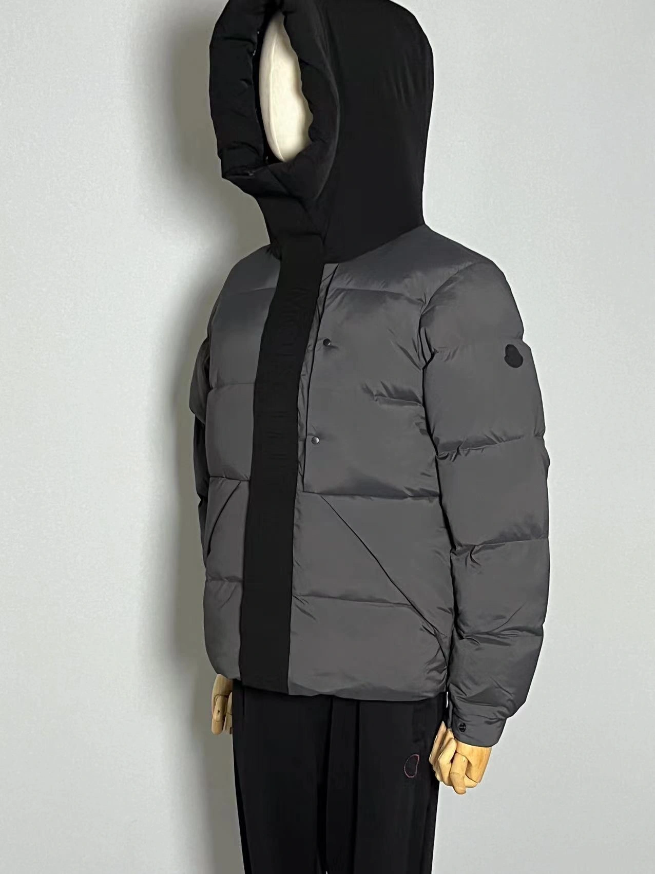 UrbanChic Moncler Down Jackets 145639