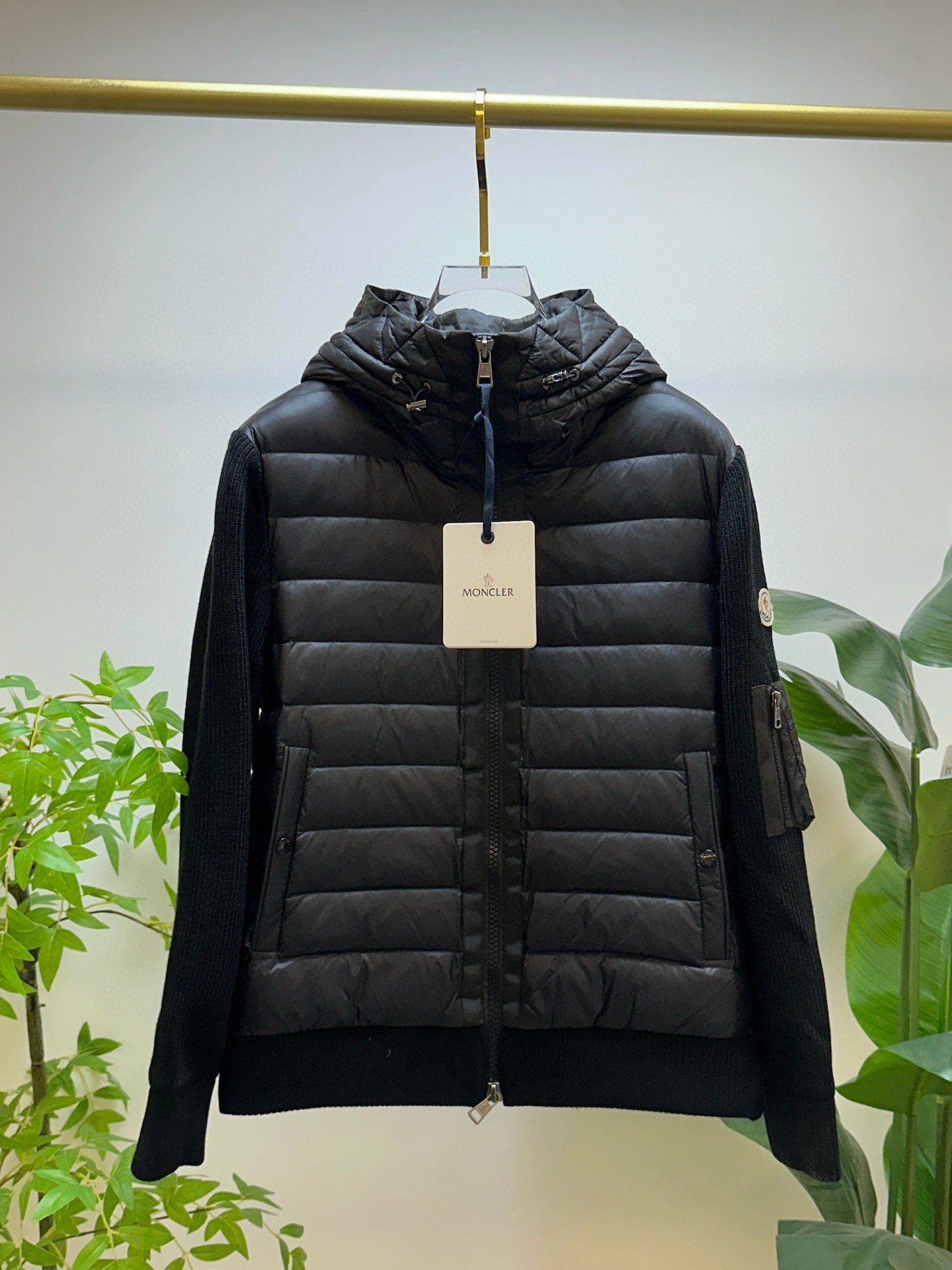 Functional Moncler Down Jackets 145646