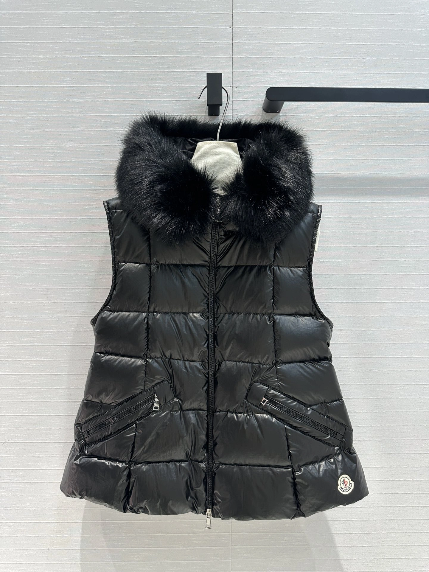 Affordable Moncler Down Jackets 145621