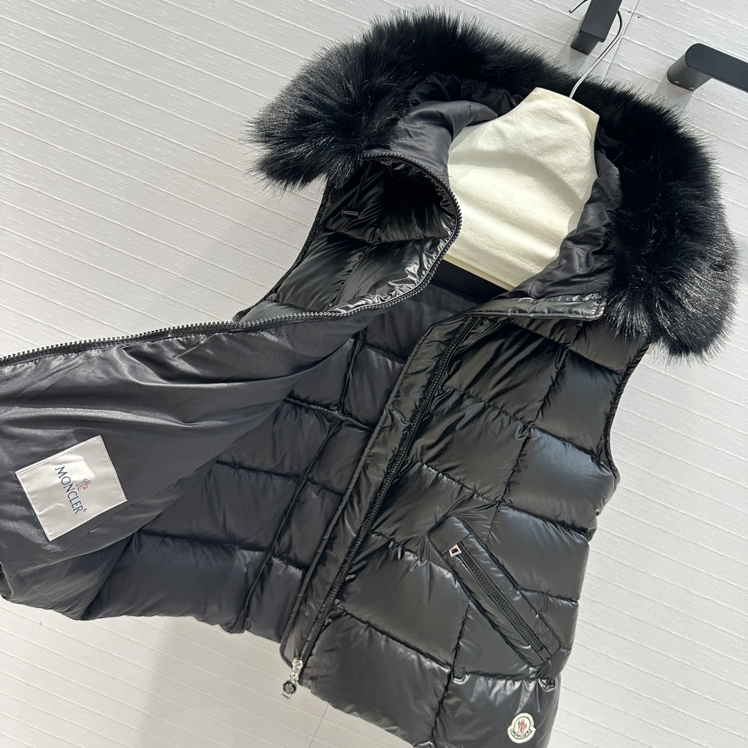Affordable Moncler Down Jackets 145621