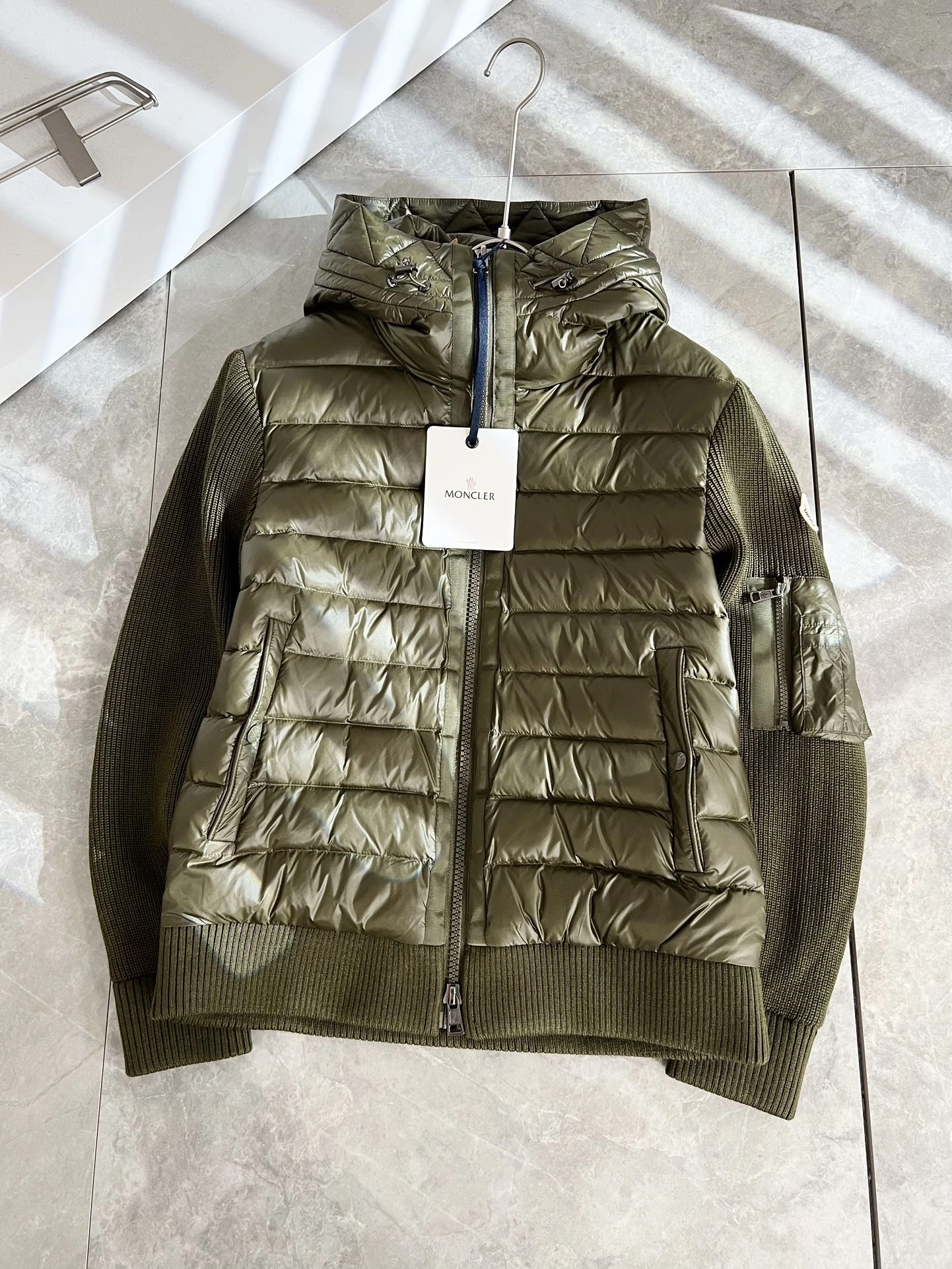 Moncler Down Jackets UrbanStyle 145623