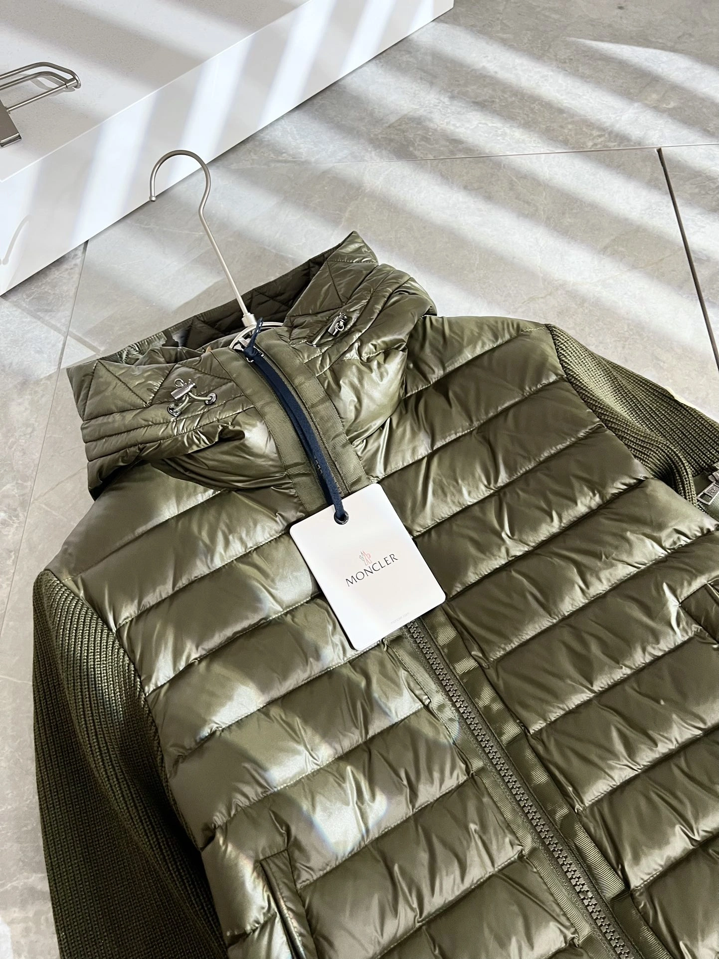 Moncler Down Jackets UrbanStyle 145623