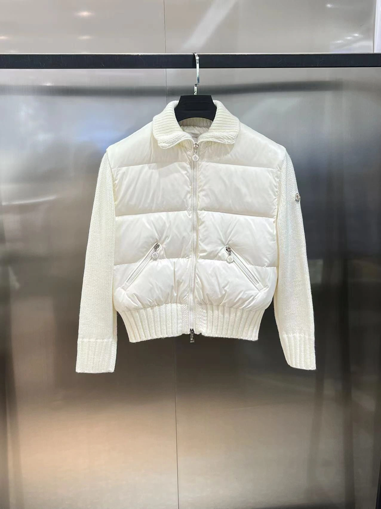 Moncler Down Jackets Lightweight 145620
