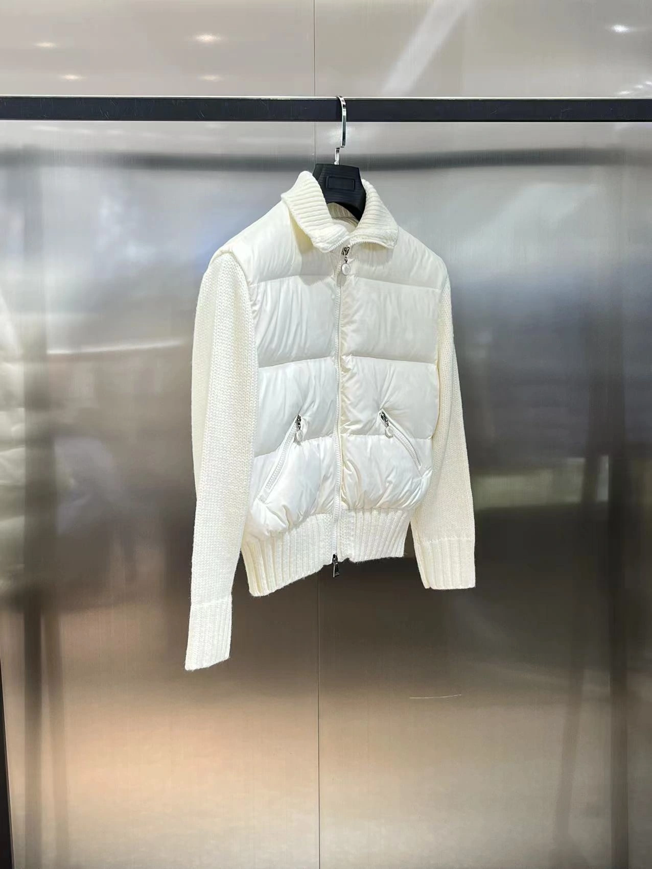 Moncler Down Jackets Lightweight 145620