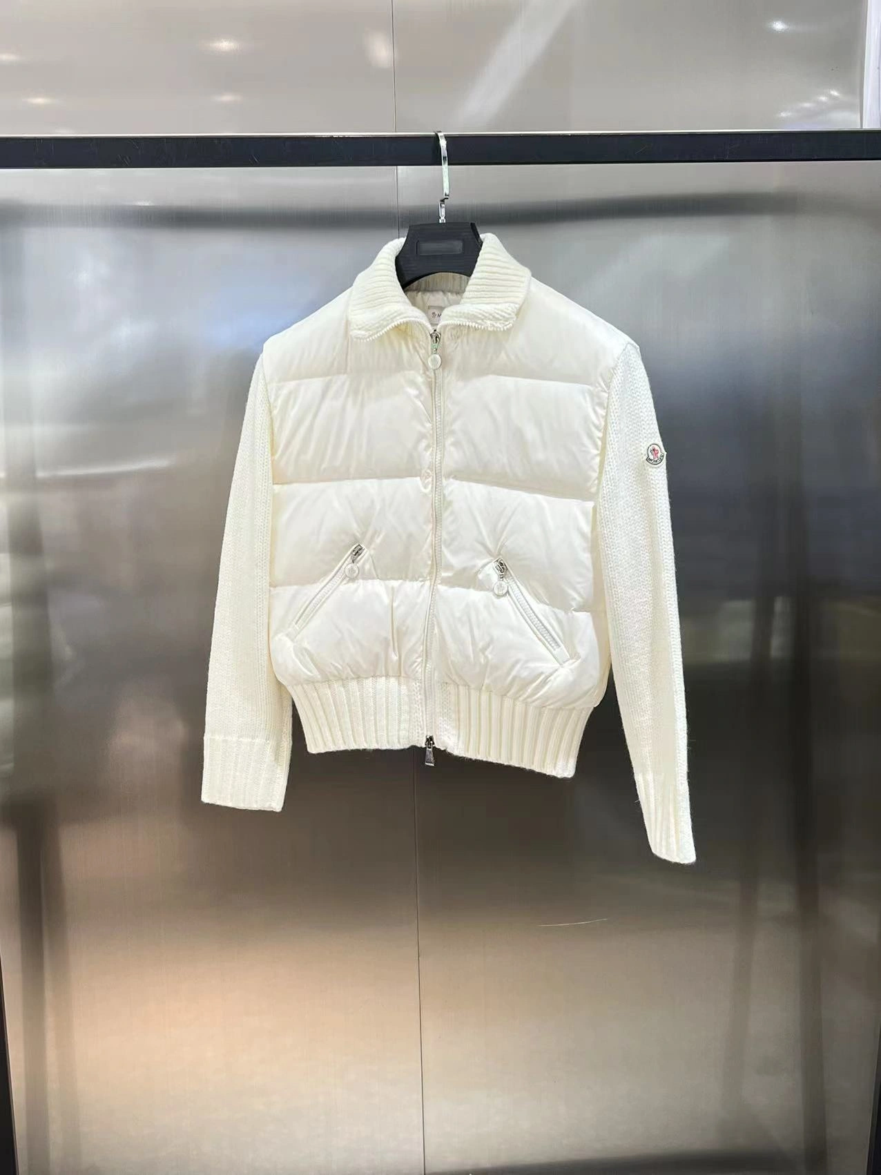 Moncler Down Jackets Lightweight 145620