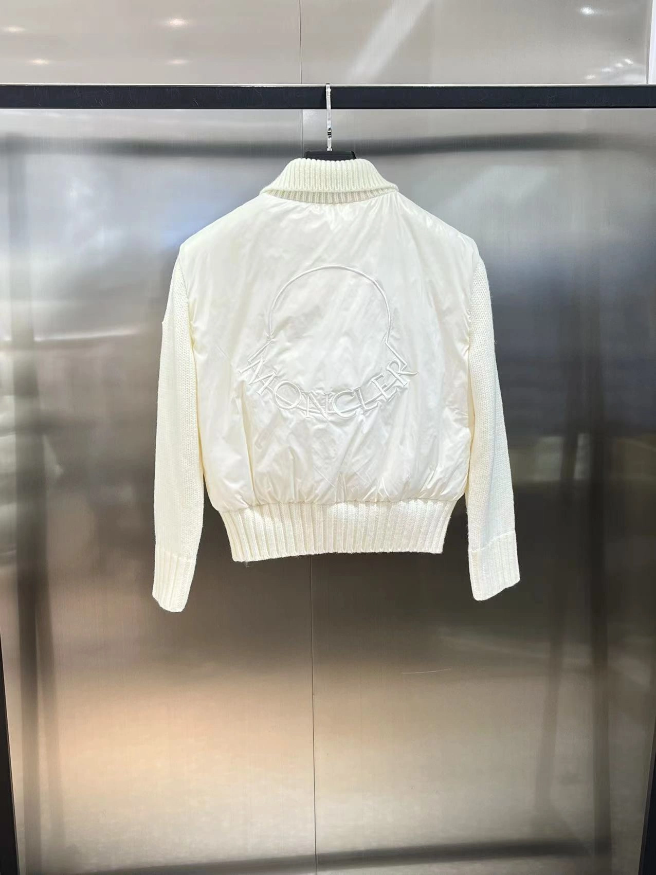 Moncler Down Jackets Lightweight 145620