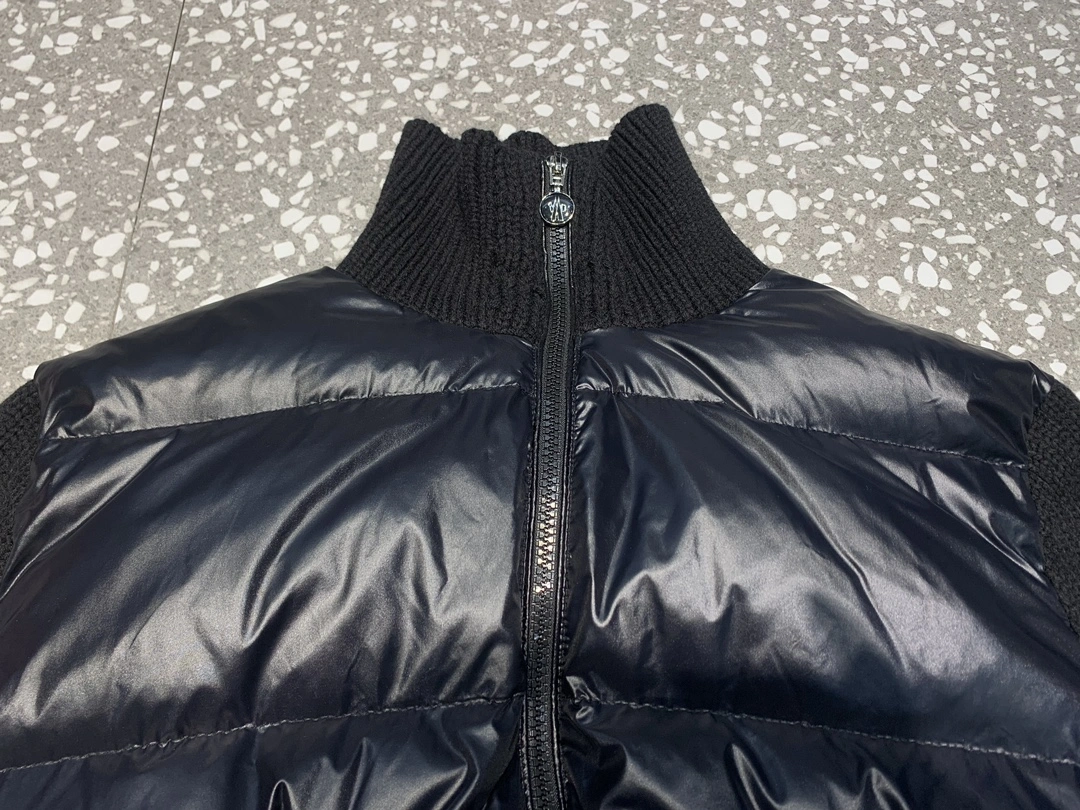 EasyMatch Moncler Down Jackets 145625