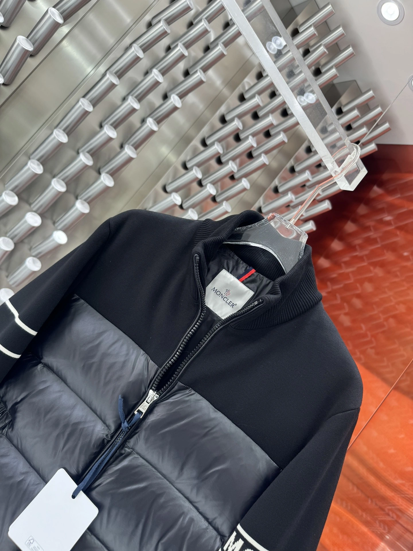 Moncler Down Jackets Breathable 145629