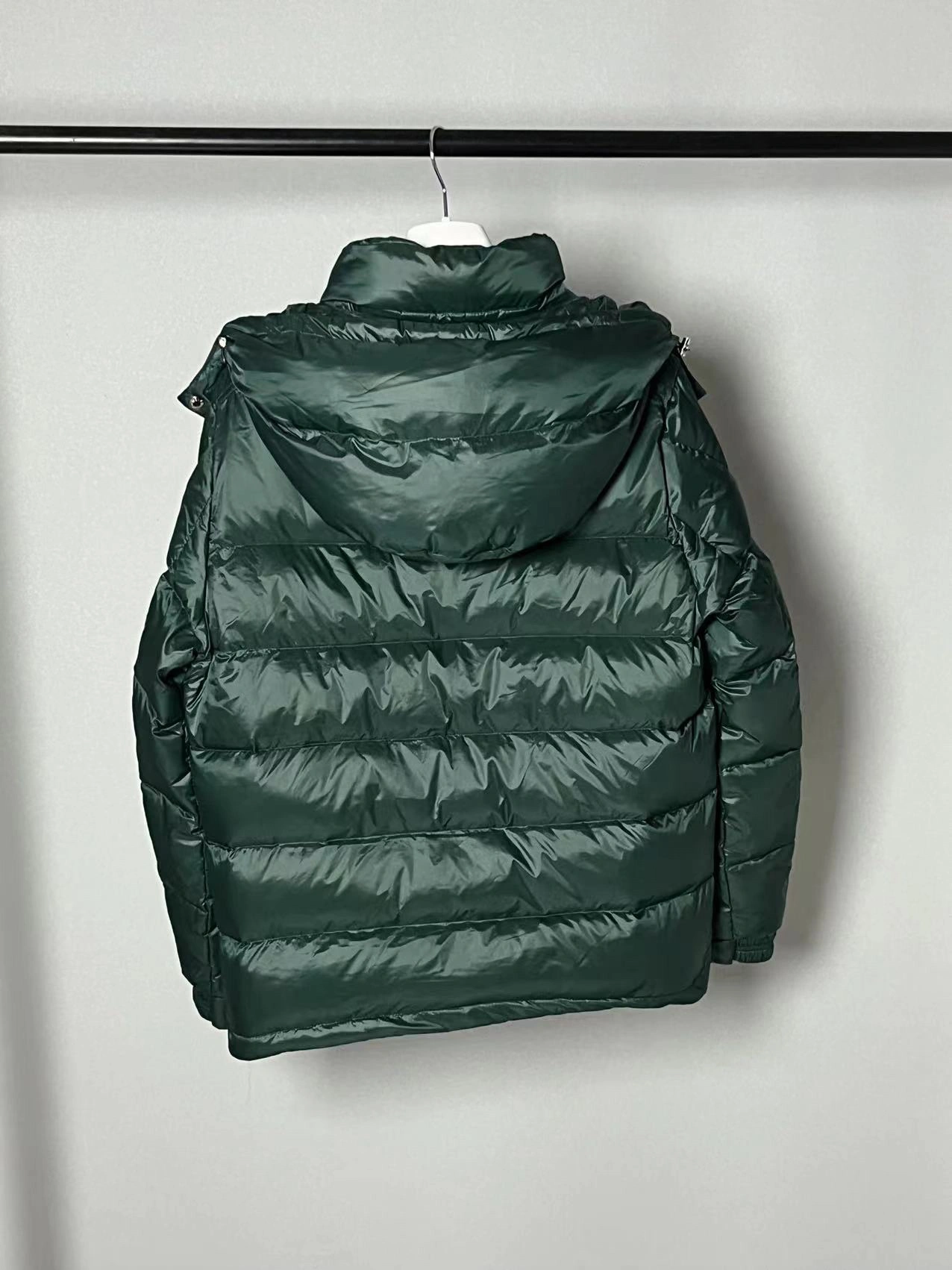 Unisex Moncler Down Jackets 145630