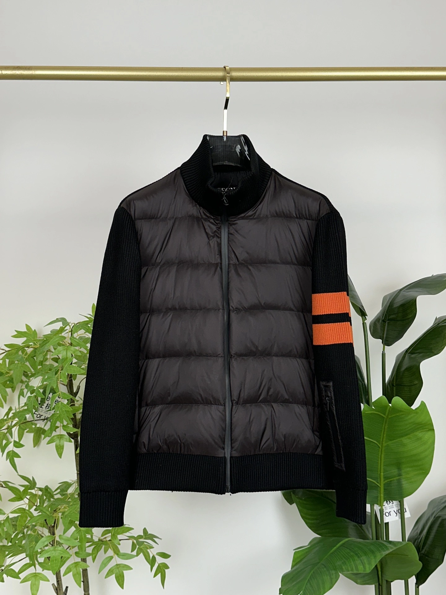 Moncler Down Jackets FreshLook 145627