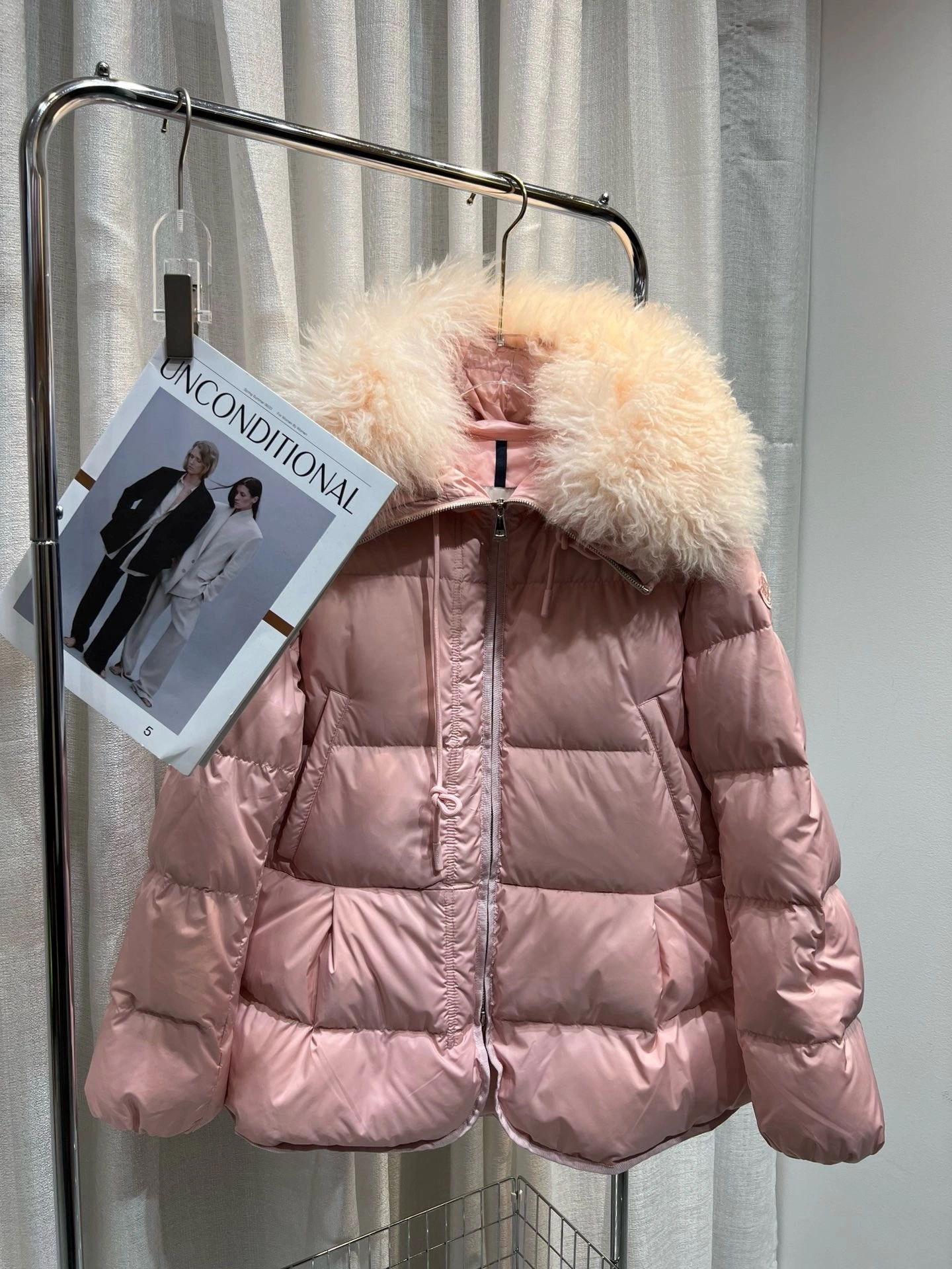 Moncler Down Jackets Comfortable 145628