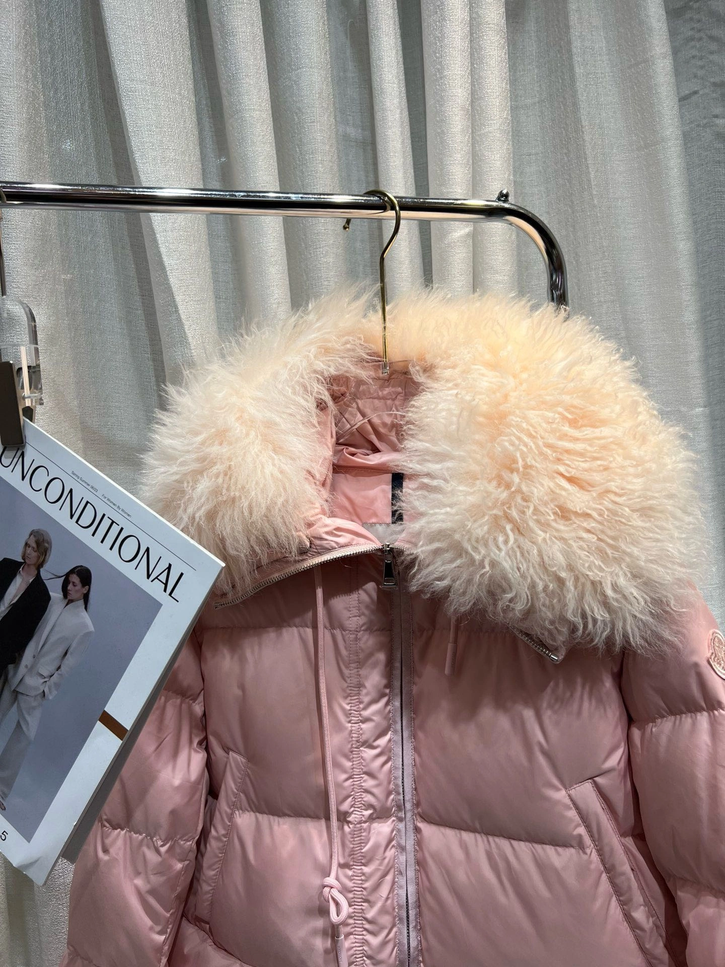 Moncler Down Jackets Comfortable 145628