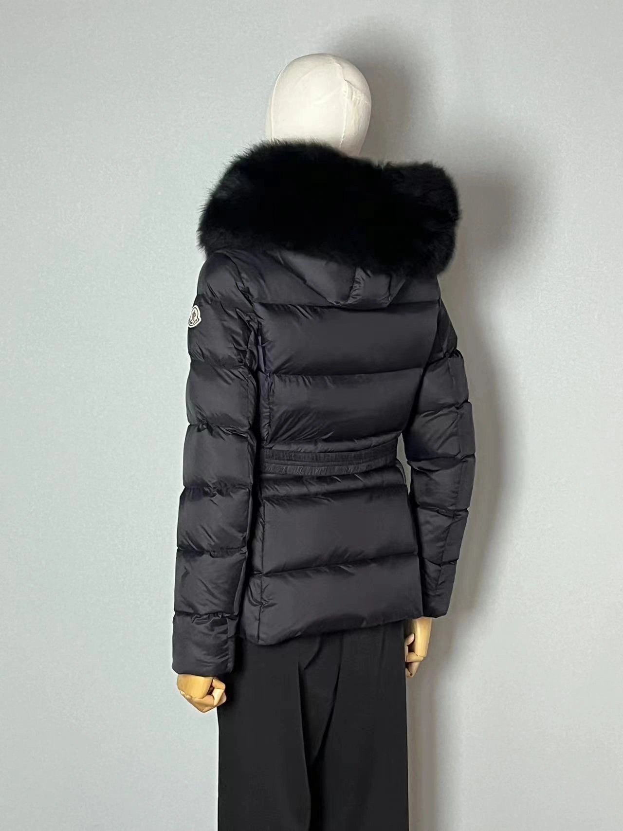 OdorResistant Moncler Down Jackets 145611