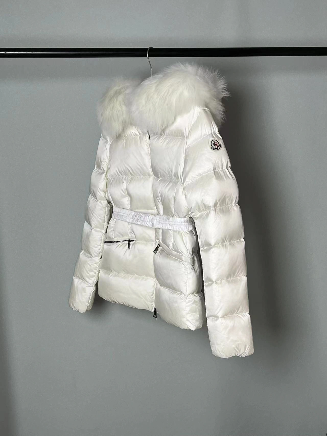 Moncler Down Jackets EyeCatching 145612