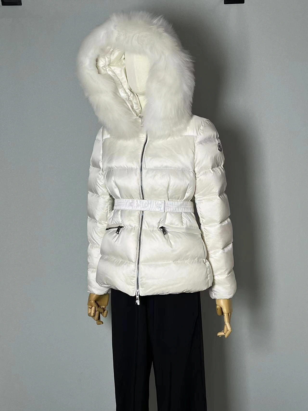 Moncler Down Jackets EyeCatching 145612