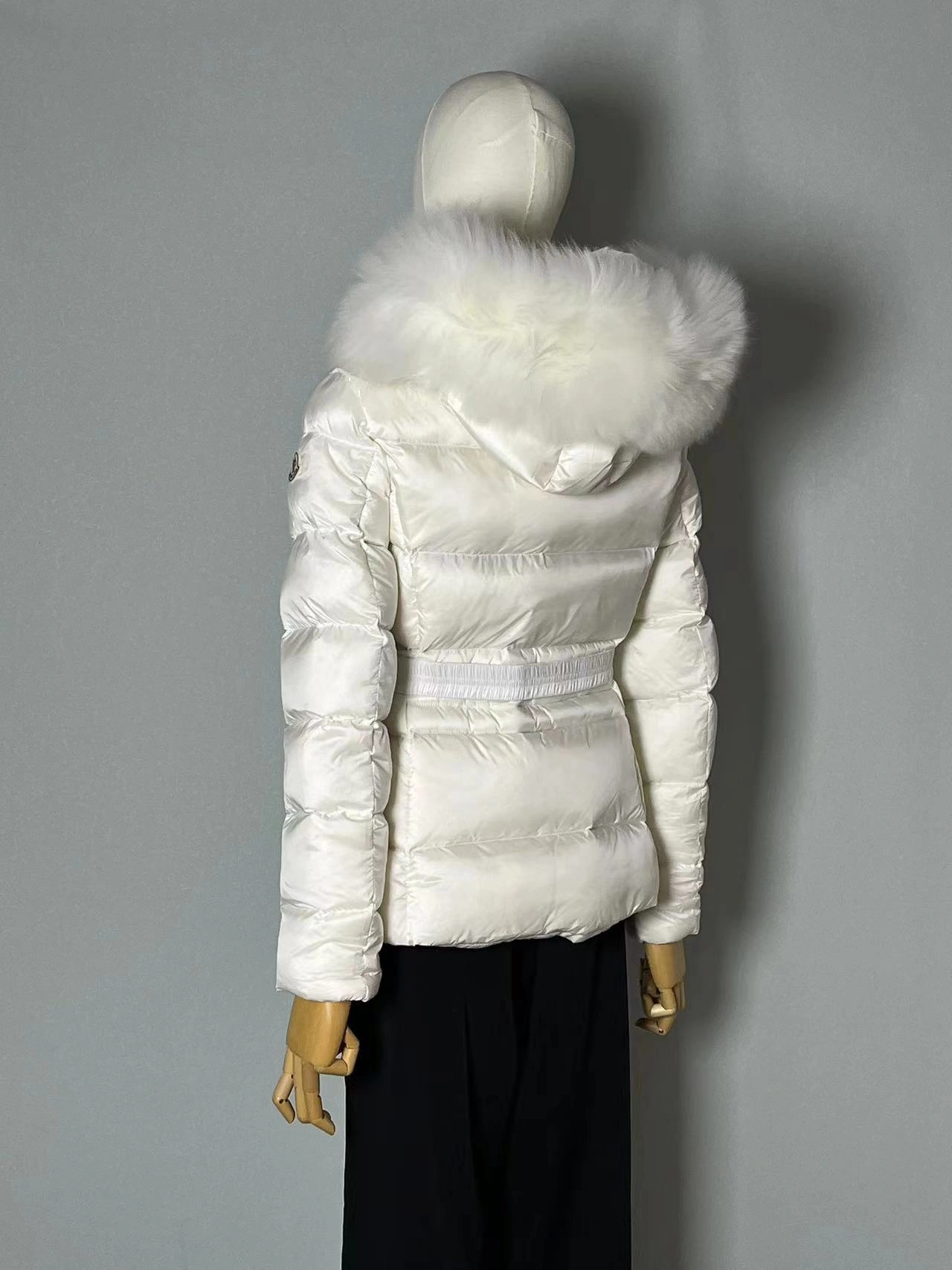 Moncler Down Jackets EyeCatching 145612