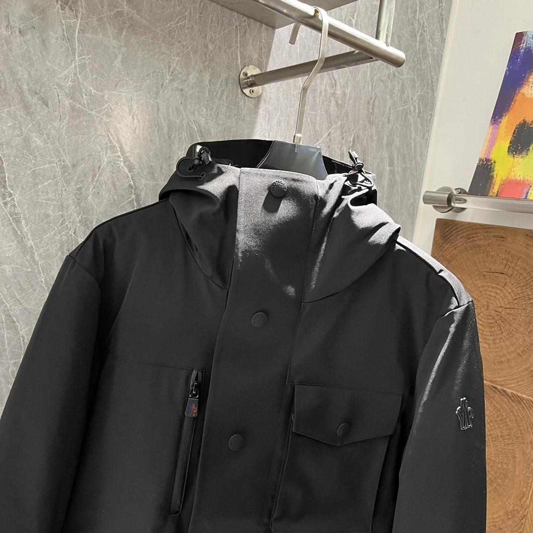 Minimalist Moncler Down Jackets 145610