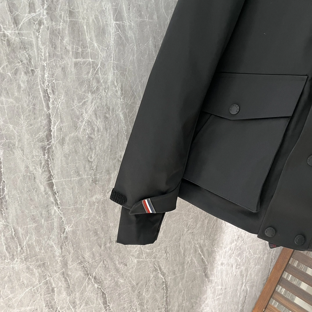 Minimalist Moncler Down Jackets 145610