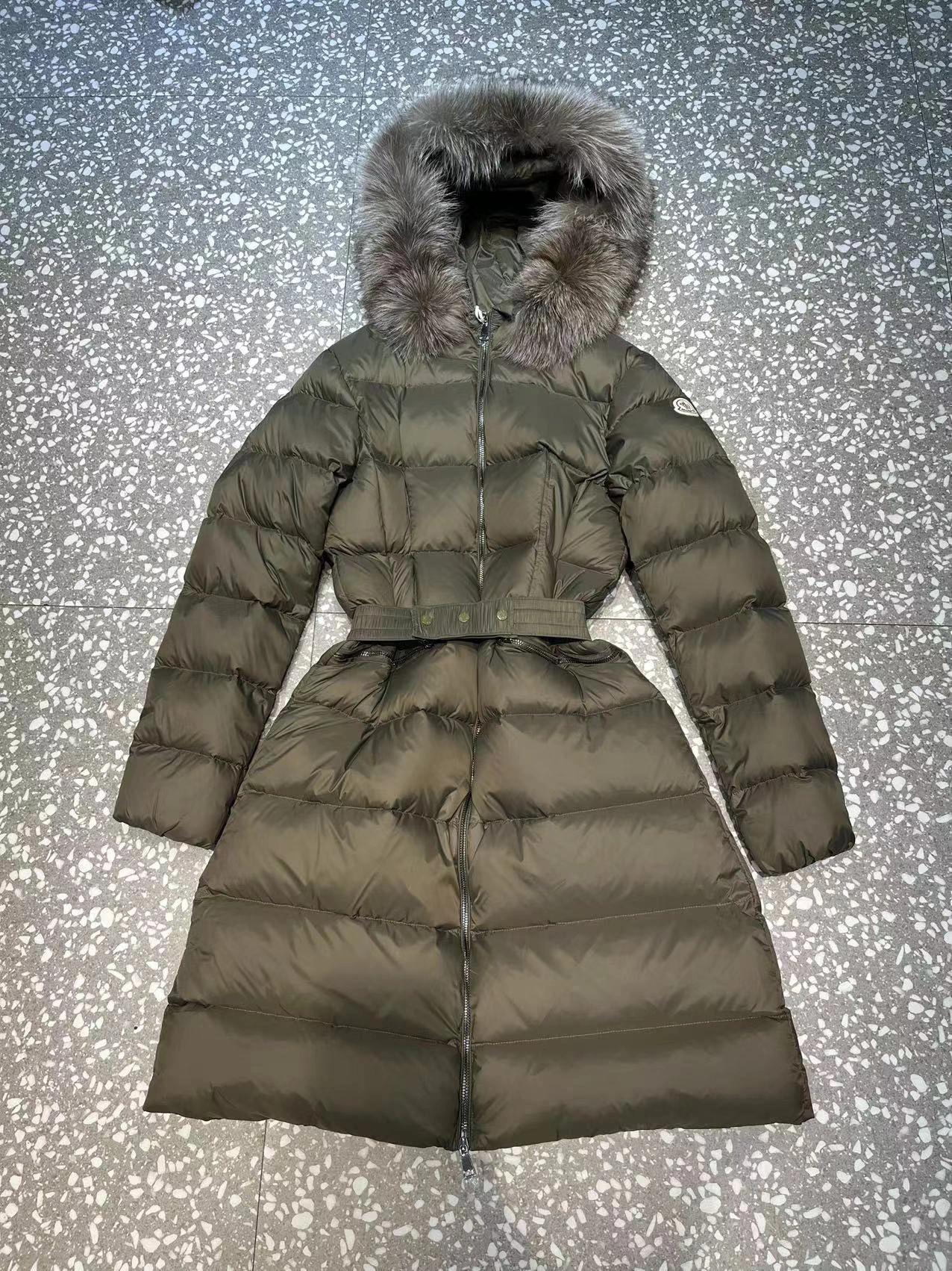 Moncler Down Jackets Functional 145607