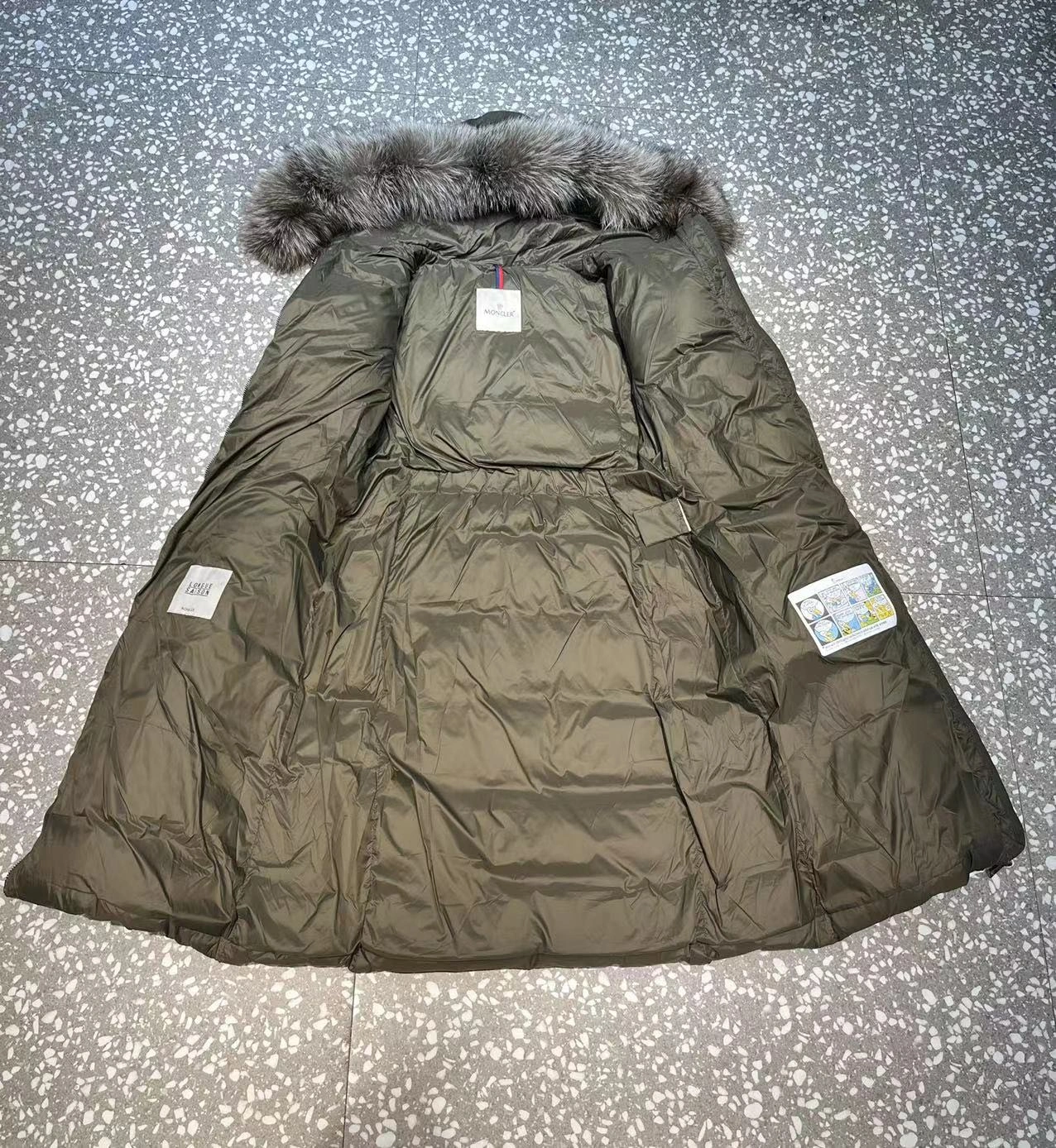 Moncler Down Jackets Functional 145607