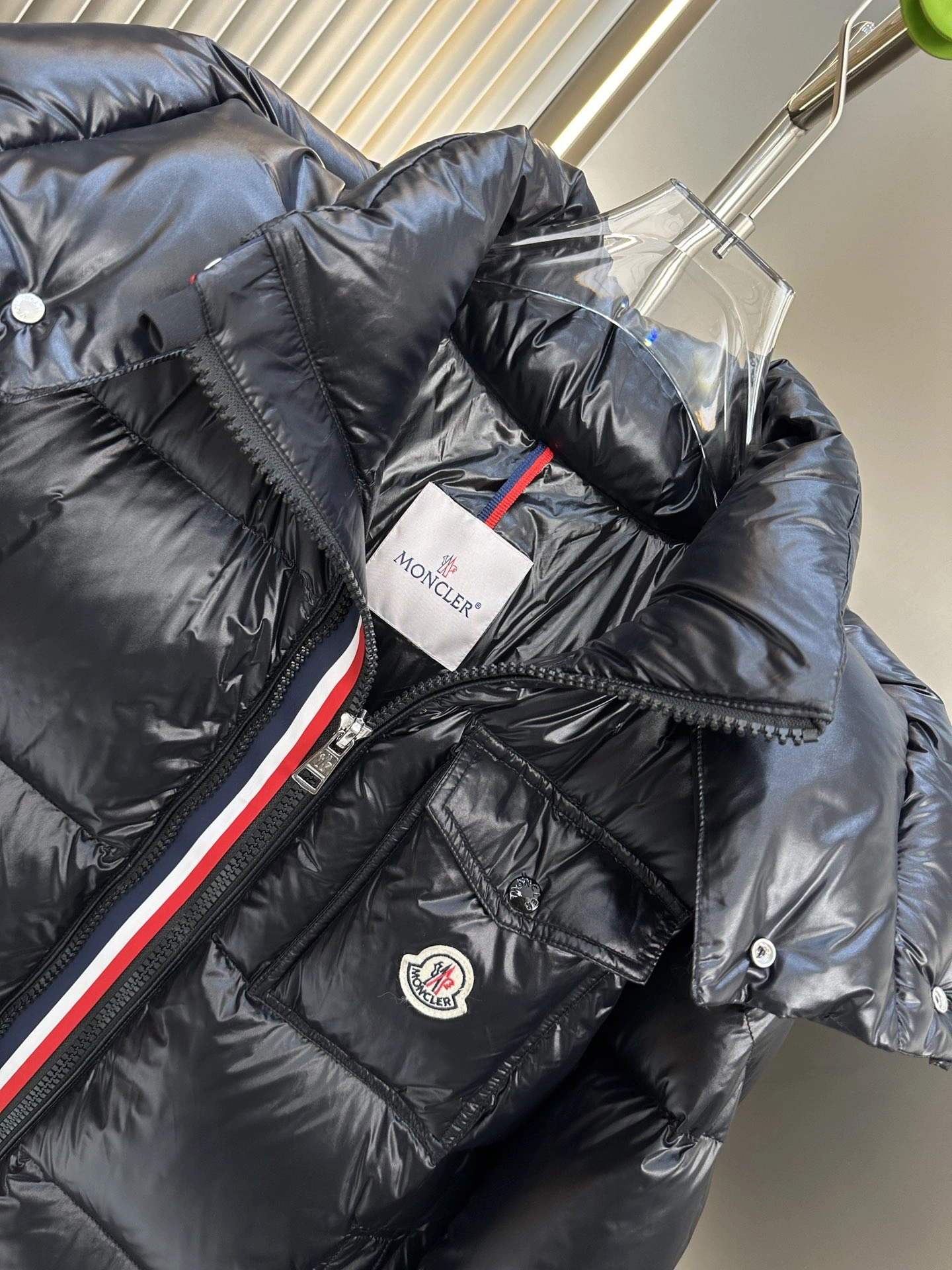 Moncler Down Jackets Contemporary 145605