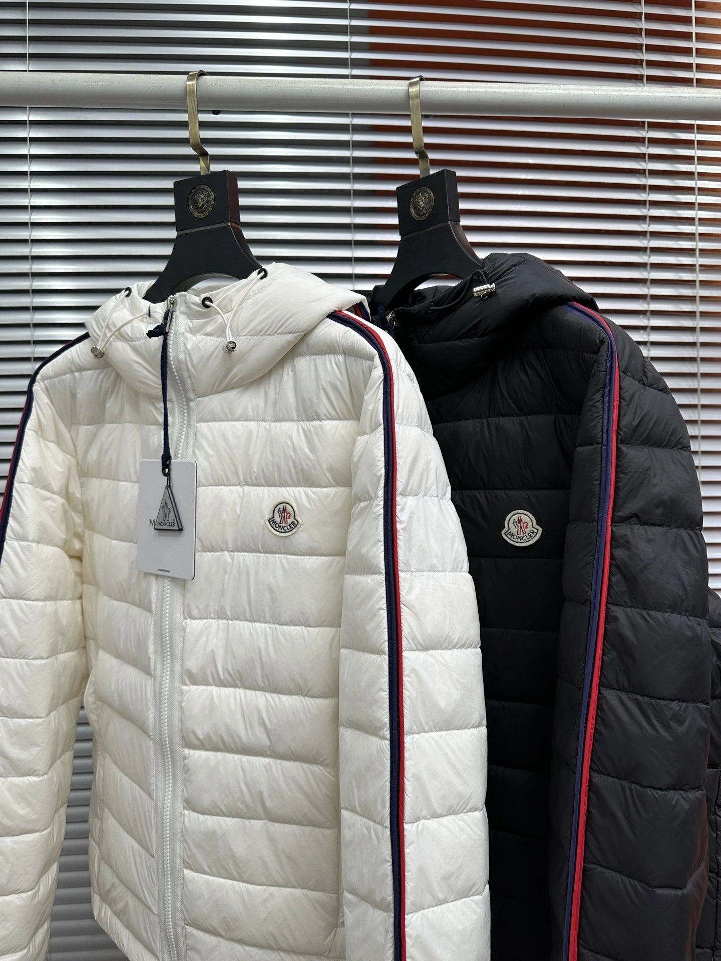 Moncler Down Jackets Effortless 145601