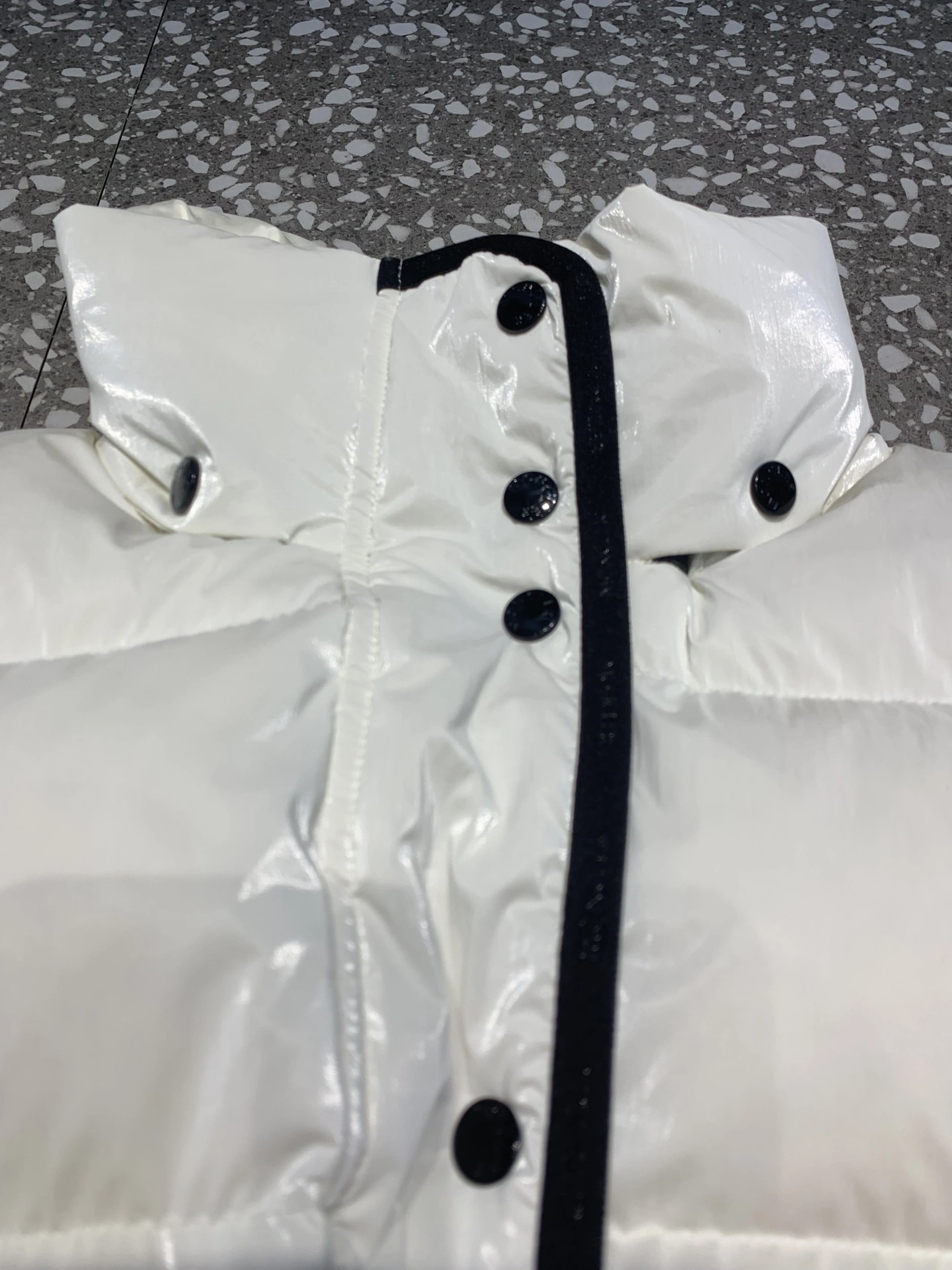 TimelessDesign Moncler Down Jackets 145600