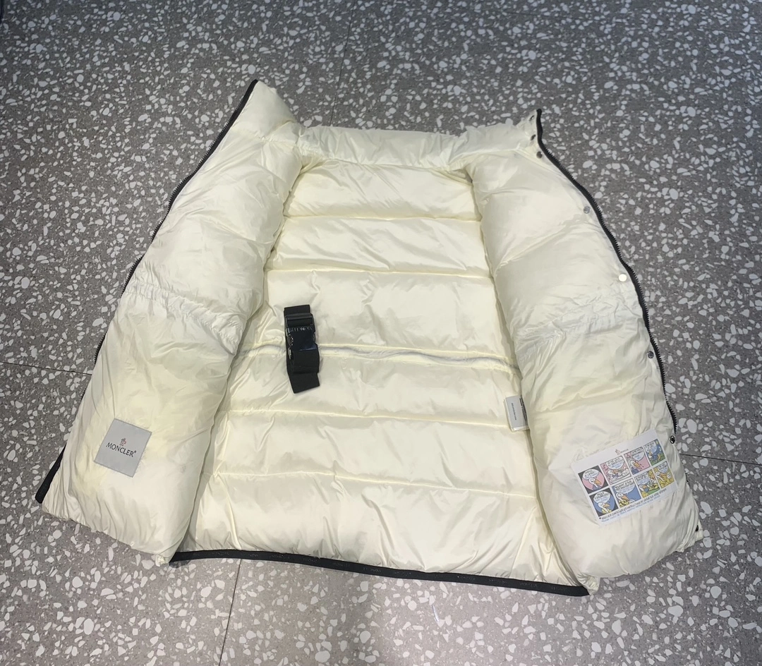 TimelessDesign Moncler Down Jackets 145600
