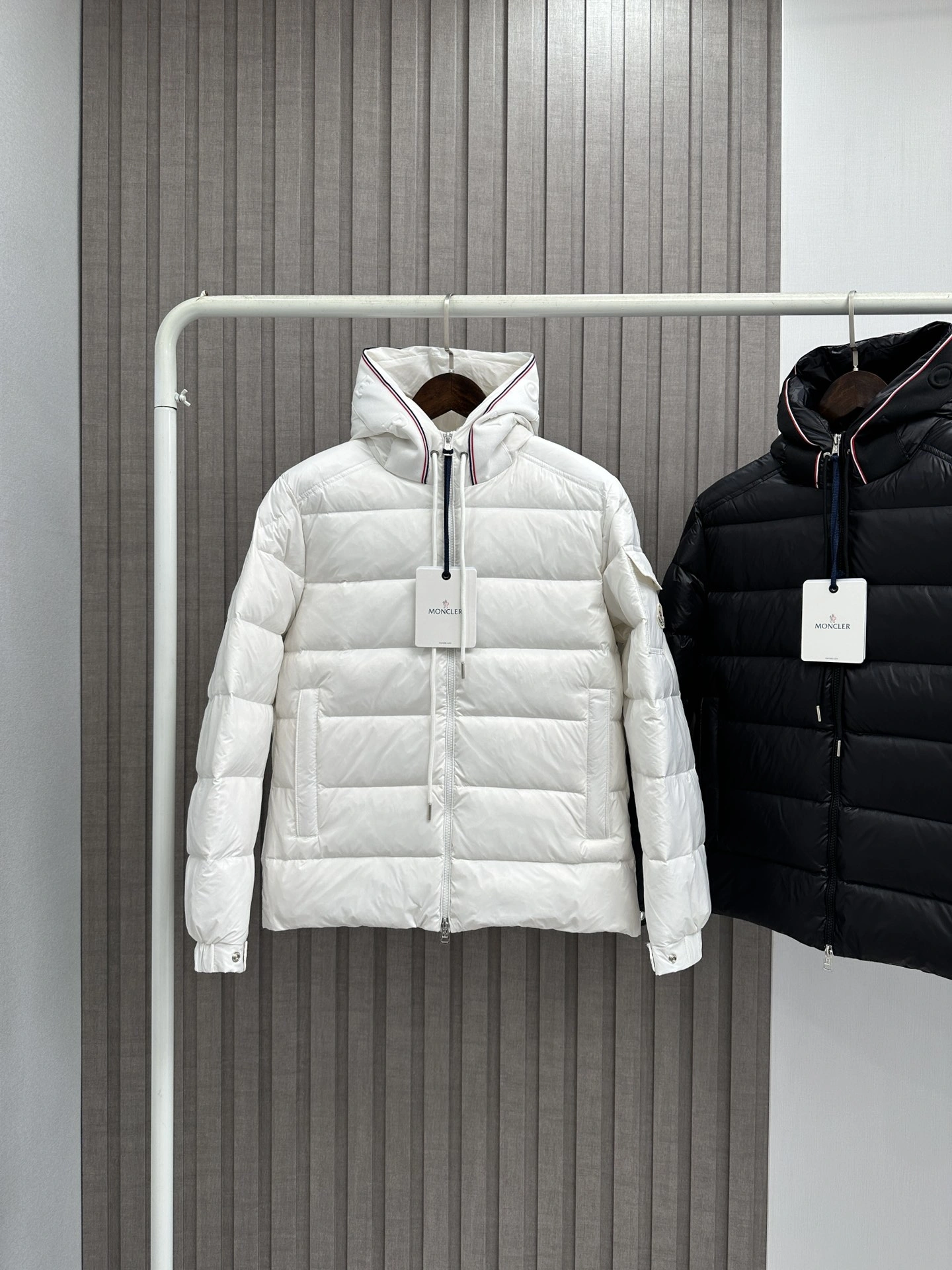 RelaxedFit Moncler Down Jackets 145596