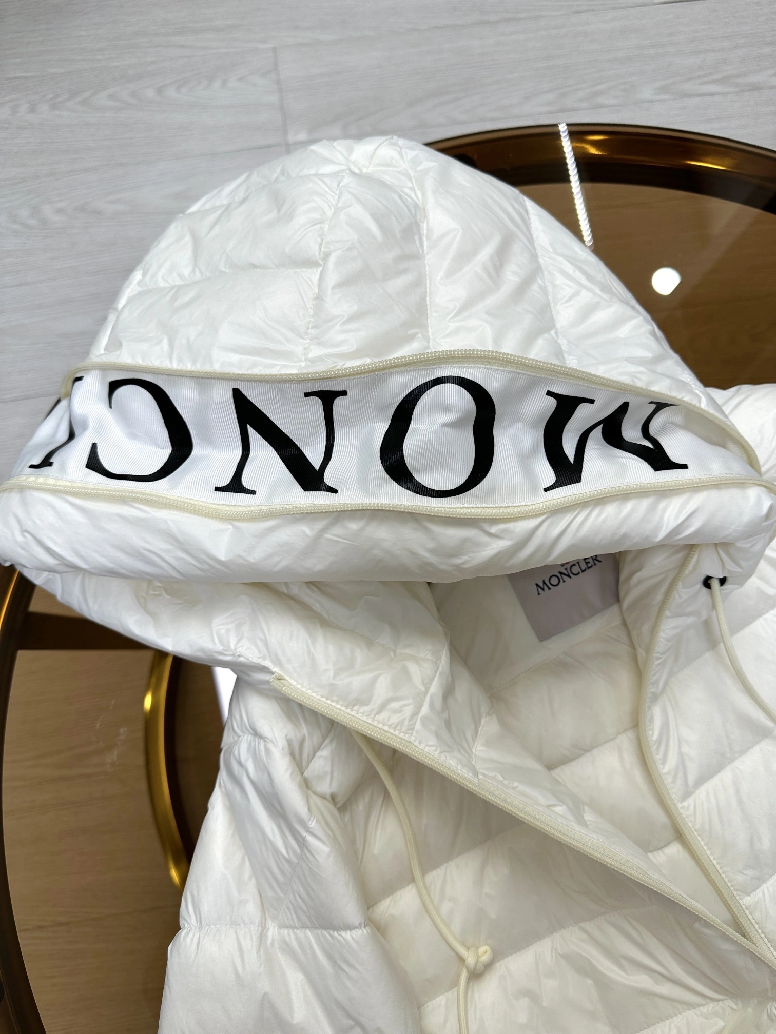 Moncler Down Jackets Resilient 145579