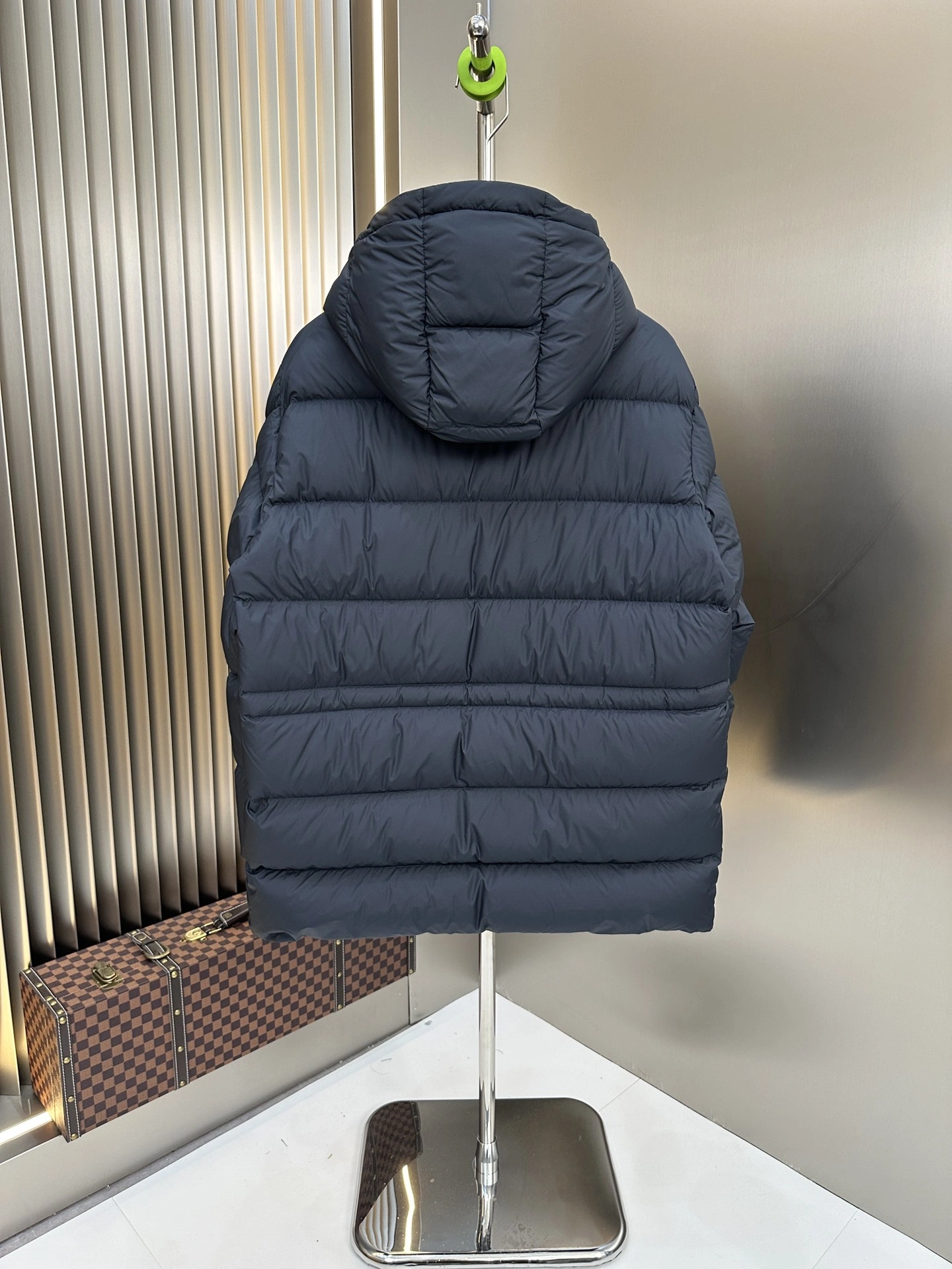 Premium Moncler Down Jackets 145588