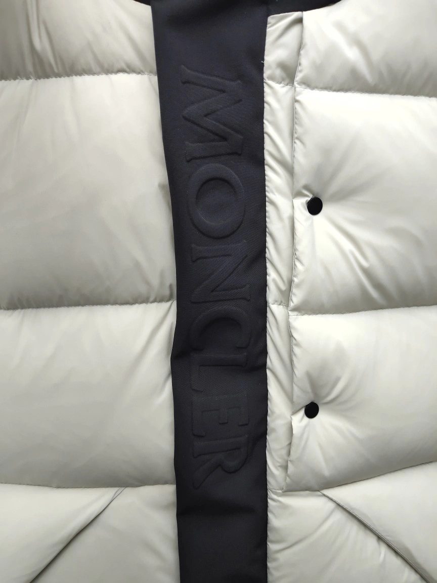 Moncler Down Jackets Unisex 145571