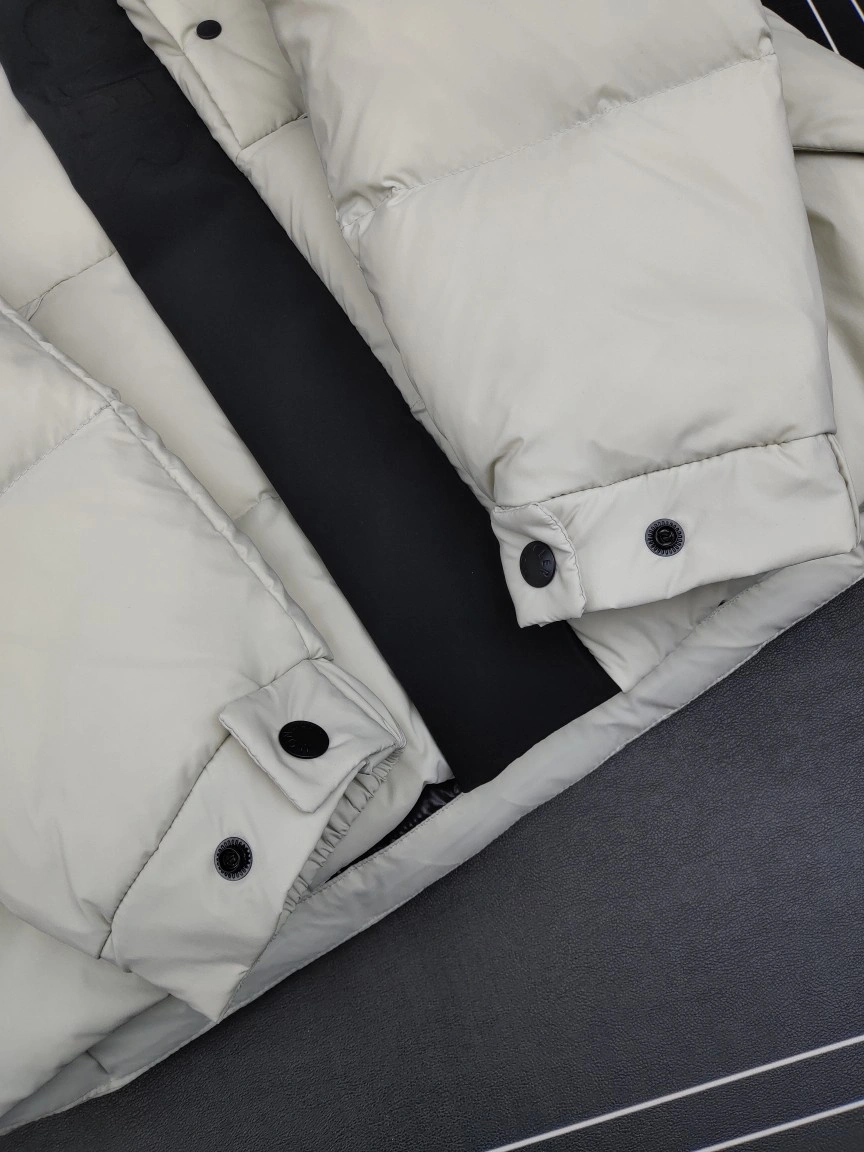Moncler Down Jackets Unisex 145571