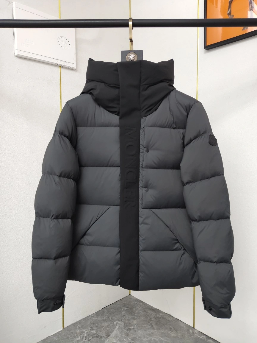 Moncler Down Jackets GoAnywhere 145574